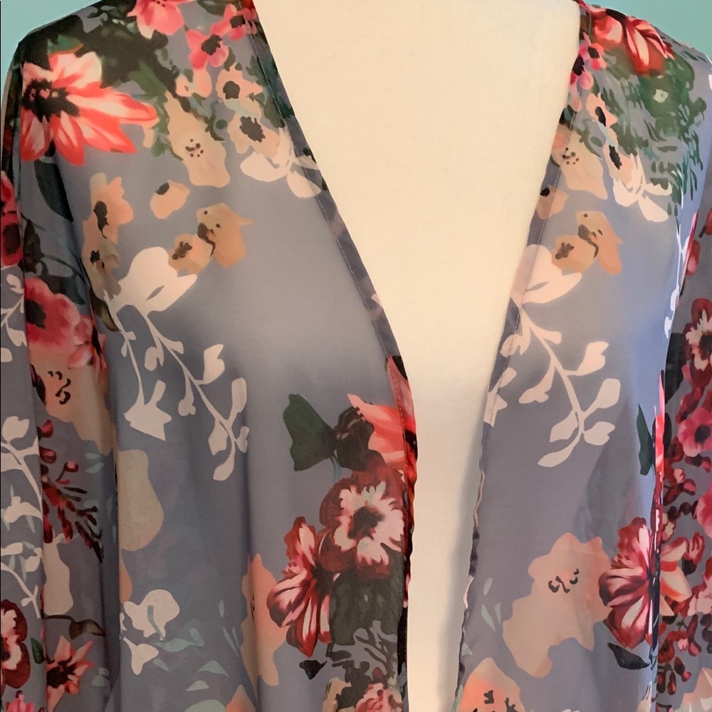 Ladies shear wrap